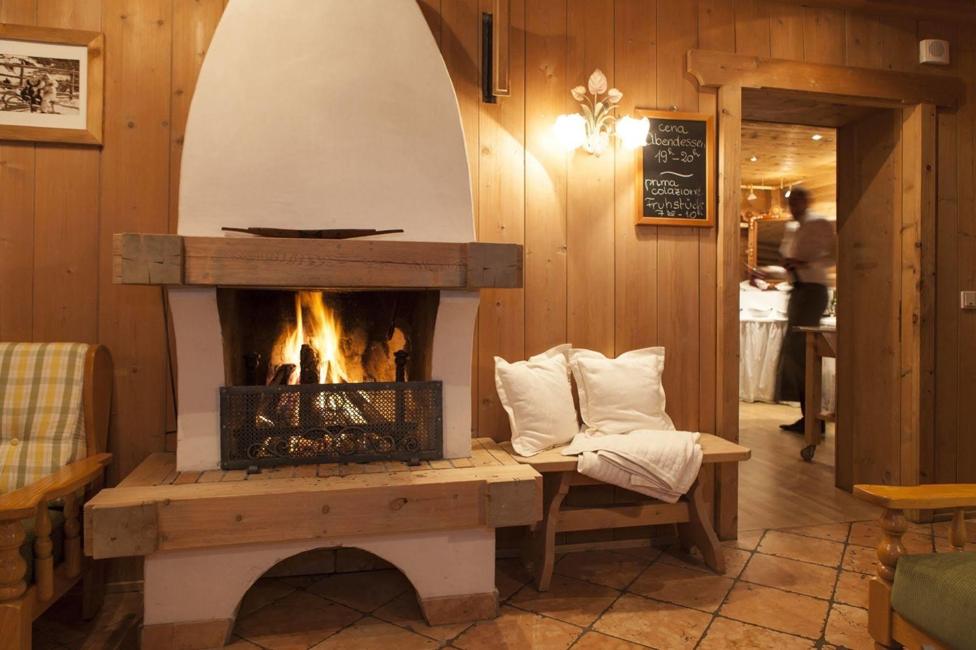 Dependance Hotel Mareo Dolomites San Vigilio Di Marebbe Exterior foto