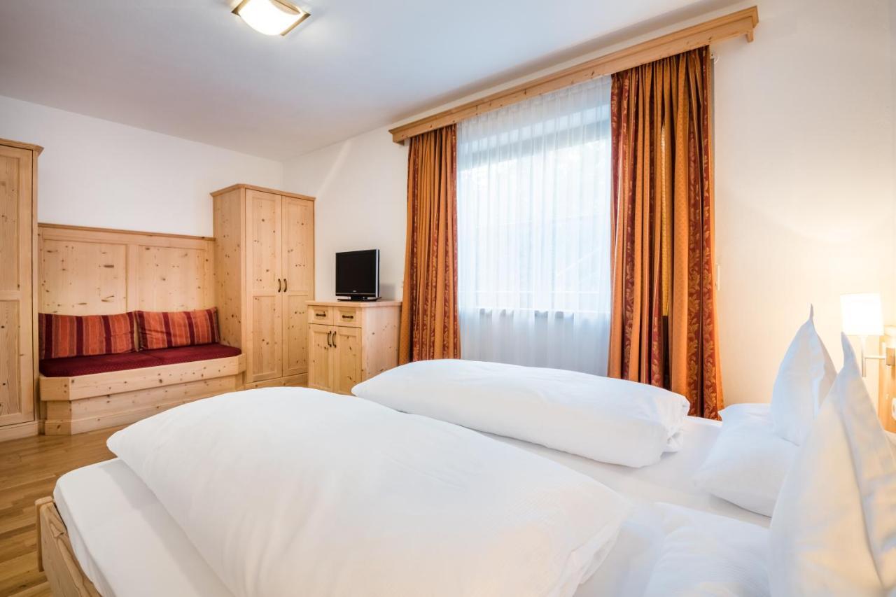 Dependance Hotel Mareo Dolomites San Vigilio Di Marebbe Exterior foto